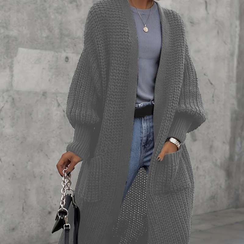 Cassandra™- Lang Strikket Cardigan