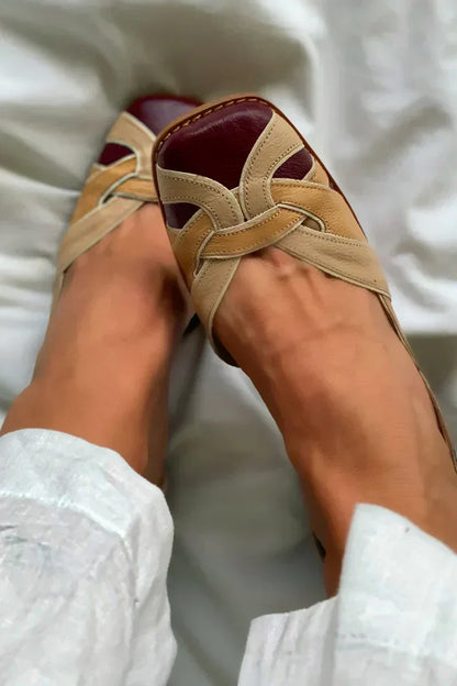 Vynelle™-Trefargede slip-on flate sko