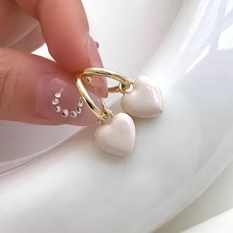 Øredobber med hjertelig kjærlighet | Sammen mot brystkreft